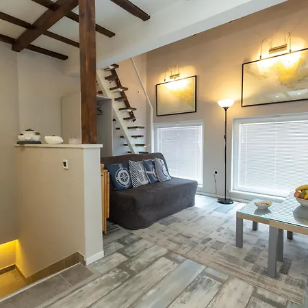 Nautical Old Town - With Roof Terrace Apartment *