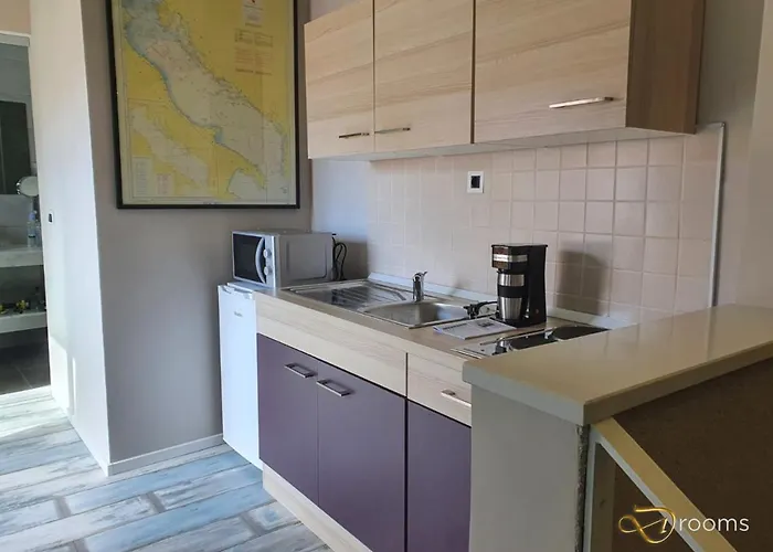 Apartment Nautical Old Town - With Roof Terrace Zadar